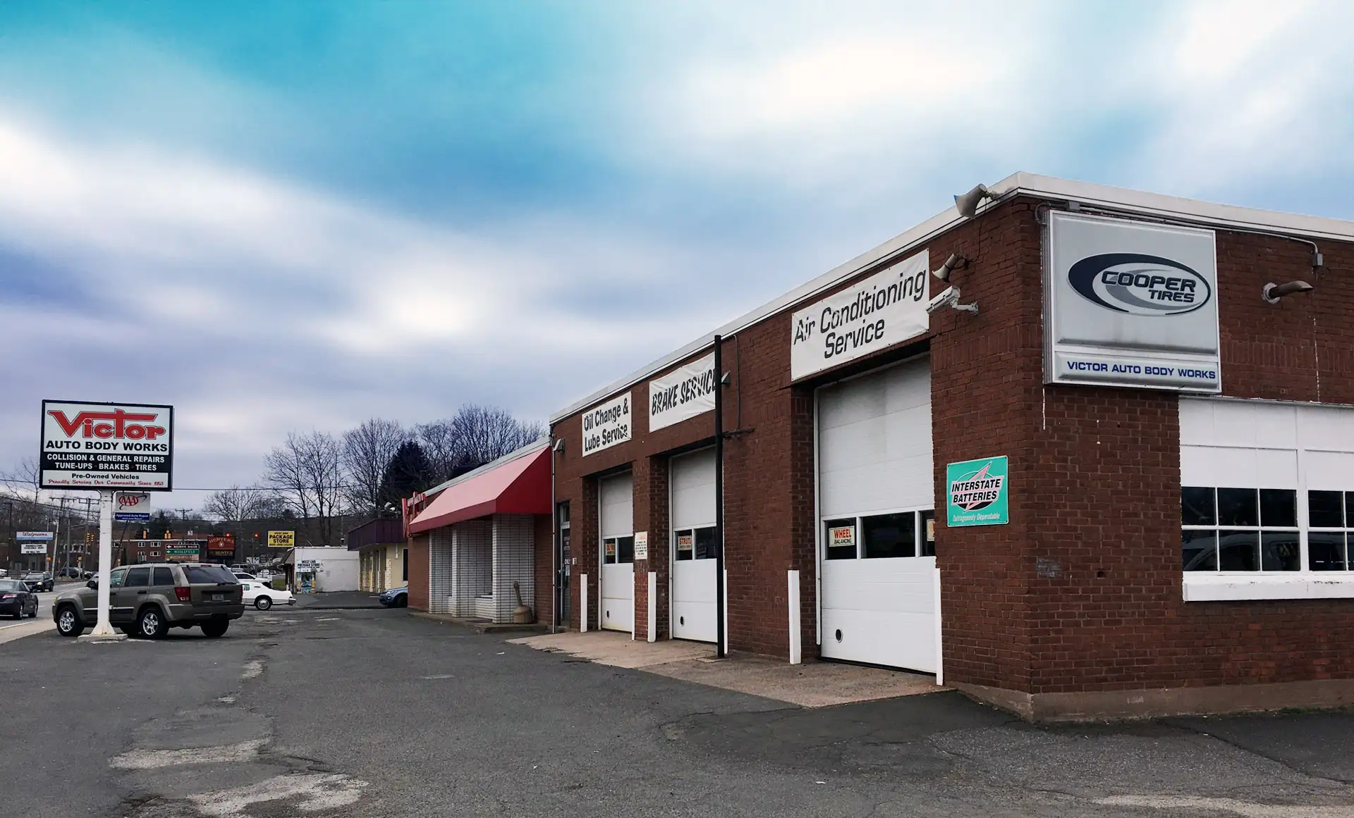 Victor Auto Body Works shop in Middletown